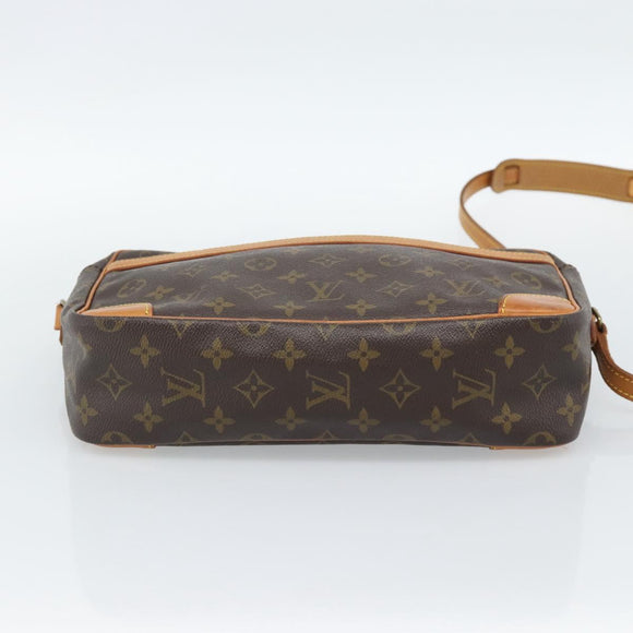 LOUIS VUITTON Monogram Trocadero 30 Shoulder Bag M51272 LV Auth 188536