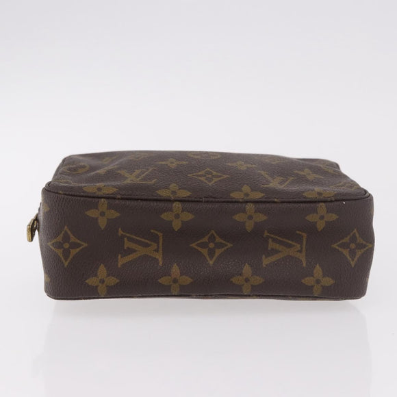 LOUIS VUITTON Monogram Trousse Toilette 18 Pouch M47526 LV Auth 188666