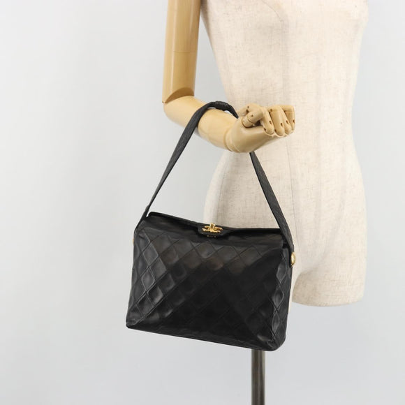 CHANEL Matelasse Chain Shoulder Bag Leather Black Gold CC Auth 188720