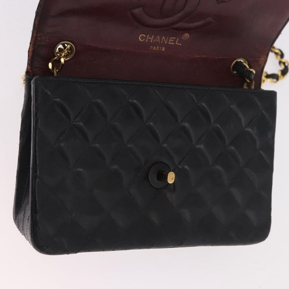 CHANEL Matelasse Chain Shoulder Bag Leather Black Gold CC Auth 188806