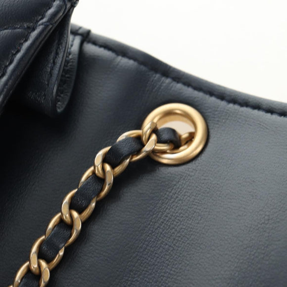 CHANEL Matelasse Chain Shoulder Bag Leather Navy Gold CC Auth 188933SAM