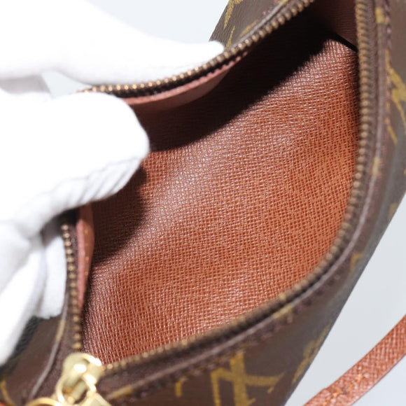 LOUIS VUITTON Monogram Papillon Pouch LV Auth 188951
