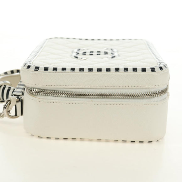CHANEL CC Figley Matelasse Chain Bag Caviar Skin White Silver CC Auth 189075SM