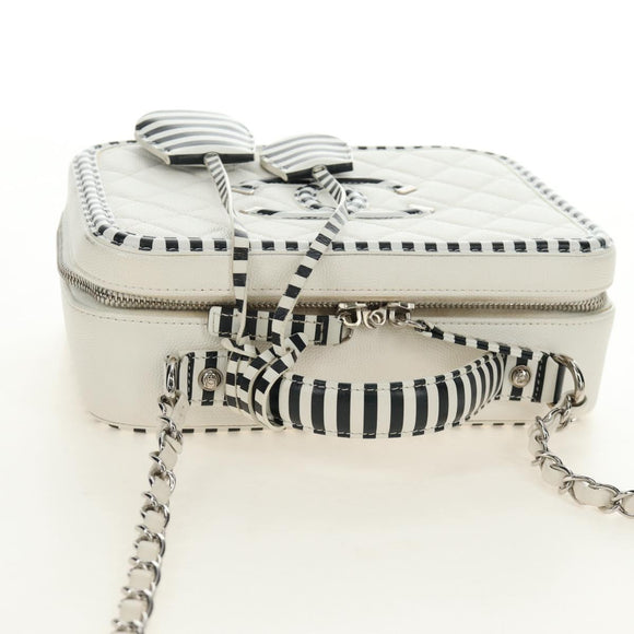 CHANEL CC Figley Matelasse Chain Bag Caviar Skin White Silver CC Auth 189075SM