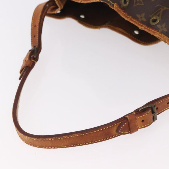 LOUIS VUITTON Monogram Petit Noe Shoulder Bag M42226 LV Auth 189140