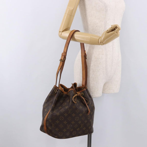 LOUIS VUITTON Monogram Petit Noe Shoulder Bag M42226 LV Auth 189162