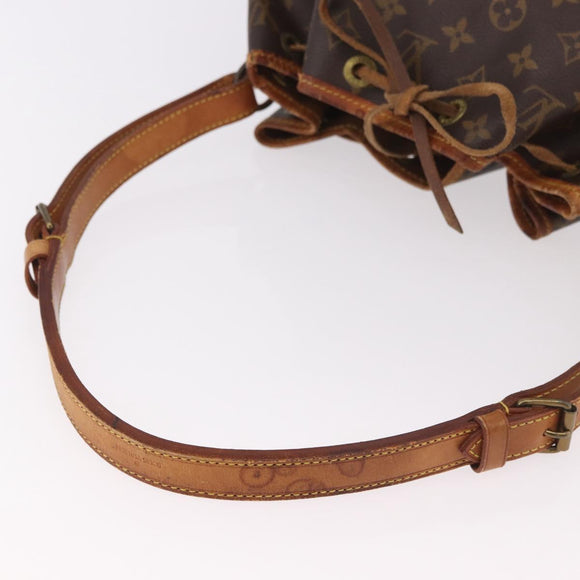 LOUIS VUITTON Monogram Petit Noe Shoulder Bag M42226 LV Auth 189162