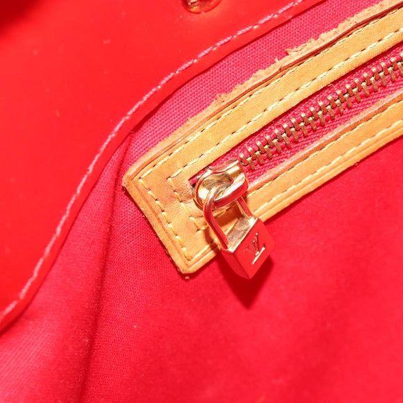 LOUIS VUITTON Monogram Vernis Reade PM Hand Bag Rouge M91088 LV Auth 189168