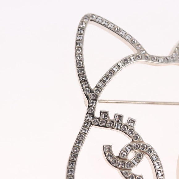 CHANEL Brooch metal Silver tone CC Auth 189215M