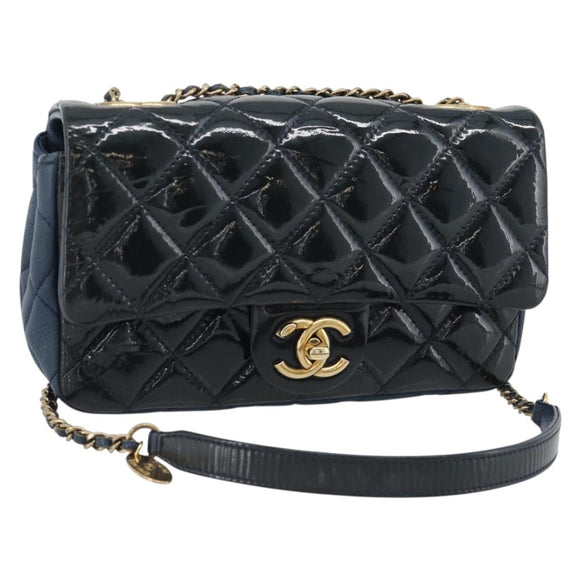 CHANEL Matelasse 21 Chain Bag Patent leather Navy Black CC Auth 189233SAM