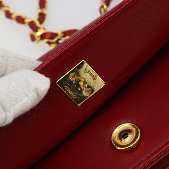 CHANEL Matelassé Schouderkettingtas Lamsleer Rood Goud CC Auth 189311