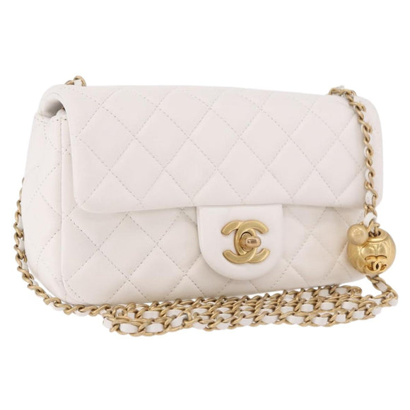 CHANEL Matelasse Chain Shoulder Bag Lamb Skin White Gold CC Auth 189358SAM