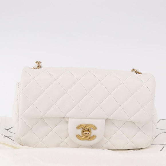 CHANEL Matelasse Chain Shoulder Bag Lamb Skin White Gold CC Auth 189358SAM