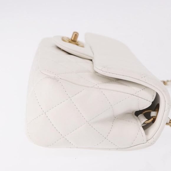 CHANEL Matelasse Chain Shoulder Bag Lamb Skin White Gold CC Auth 189358SAM