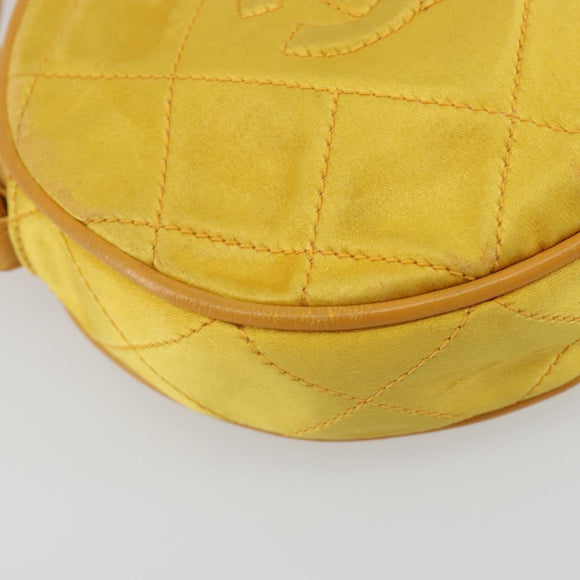 CHANEL Matelasse Shoulder Bag Satin Yellow Gold CC Auth 189501A