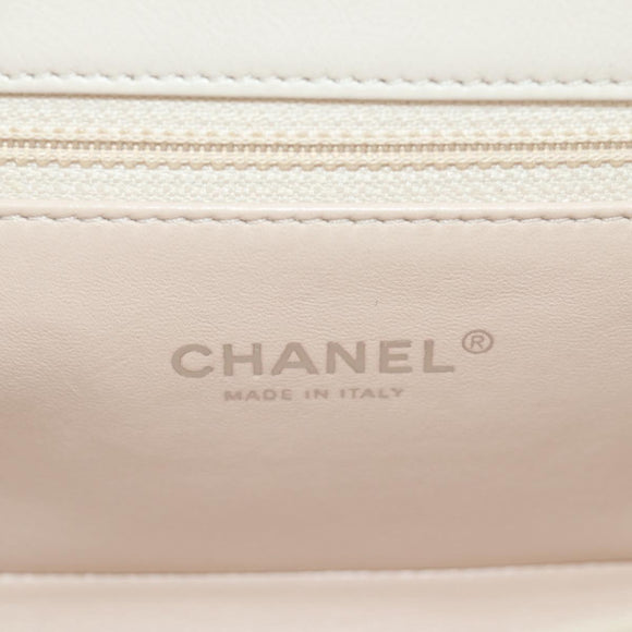 CHANEL Matelasse Shoulder Bag Leather 2way Ivory Gold Silver CC Auth 189588SAV