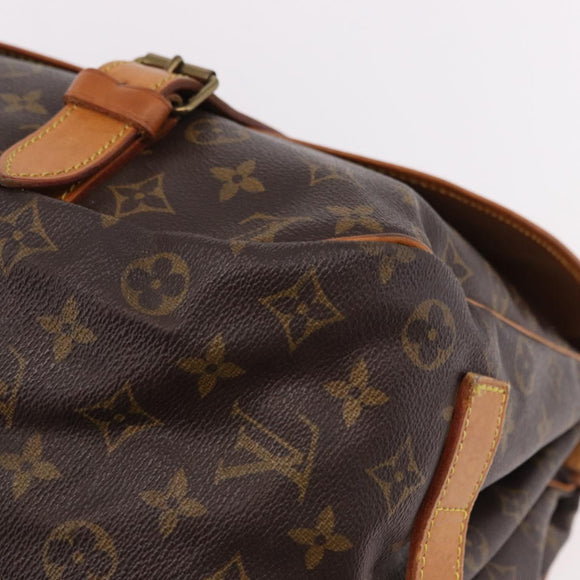 LOUIS VUITTON Monogram Saumur 43 Shoulder Bag M42252 LV Auth 189607