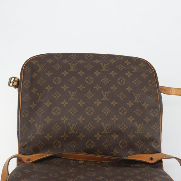 LOUIS VUITTON Monogram Saumur 35 Shoulder Bag M42254 LV Auth 189628