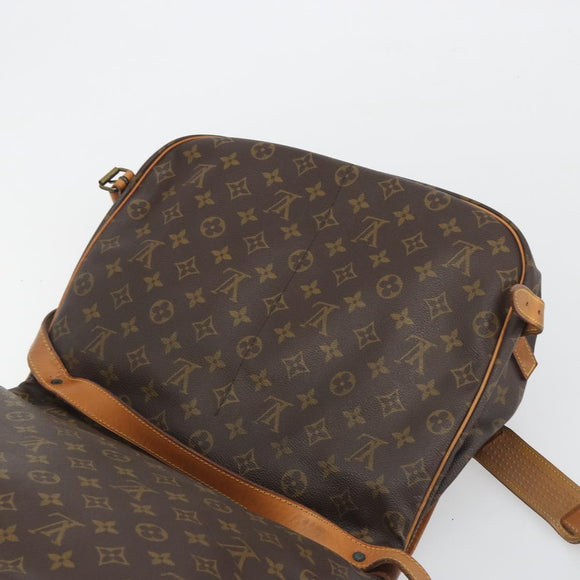LOUIS VUITTON Monogram Saumur 35 Shoulder Bag M42254 LV Auth 189628