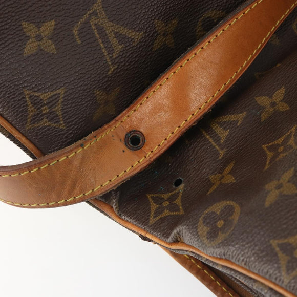 LOUIS VUITTON Monogram Saumur 35 Shoulder Bag M42254 LV Auth 189628