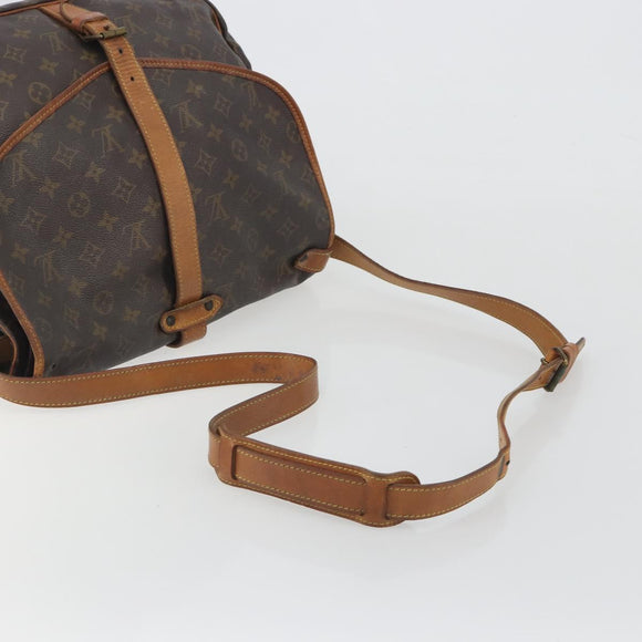 LOUIS VUITTON Monogram Saumur 35 Shoulder Bag M42254 LV Auth 189628