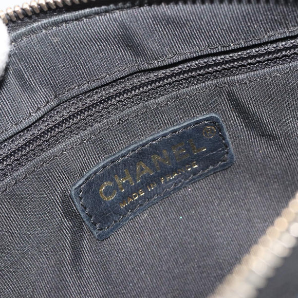 CHANEL Matelasse Chain Shoulder Bag Caviar Skin Black Gold CC Auth 189723V