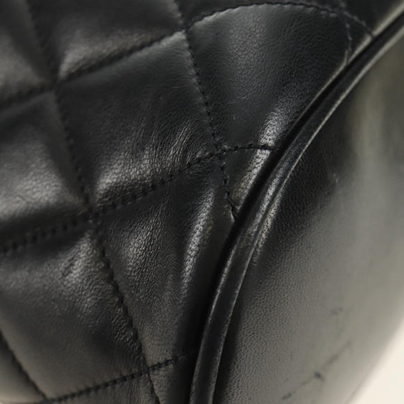 CHANEL Matelasse Backpack Lamb Skin Black Gold CC Auth 189728V