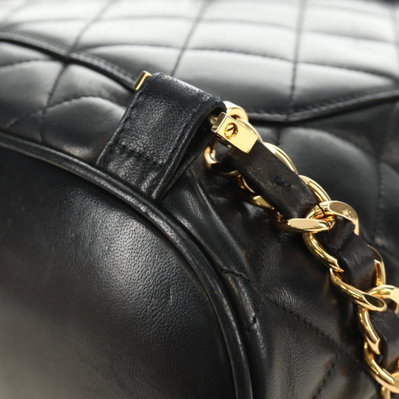CHANEL Matelasse Backpack Lamb Skin Black Gold CC Auth 189728V