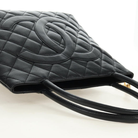 CHANEL Matelasse Standard Tote Bag Caviar Skin Black Gold CC Auth 189730SV