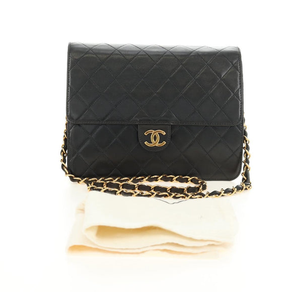 CHANEL Matelasse Chain Shoulder Bag Lamb Skin Black Gold CC Auth 189753V