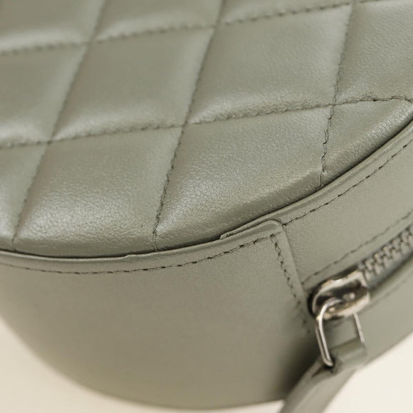 CHANEL Matelasse Chain Shoulder Bag Sequin Leather Gray Silver CC Auth 189763SM