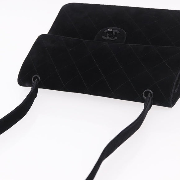 CHANEL Matelasse Chain Shoulder Bag Velor Black CC Auth 189792A
