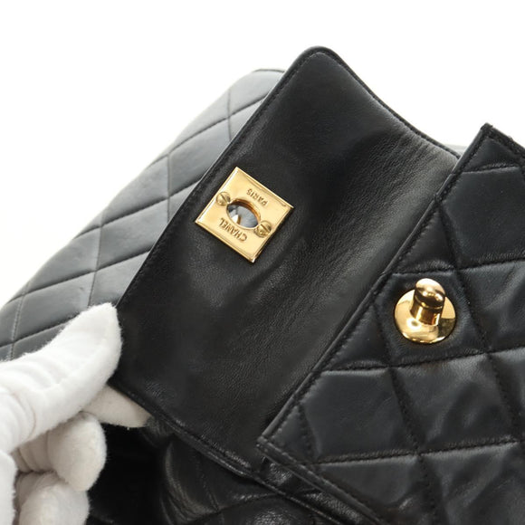 CHANEL Matelasse Chain Backpack Lamb Skin Gold Black CC Auth 189831SV