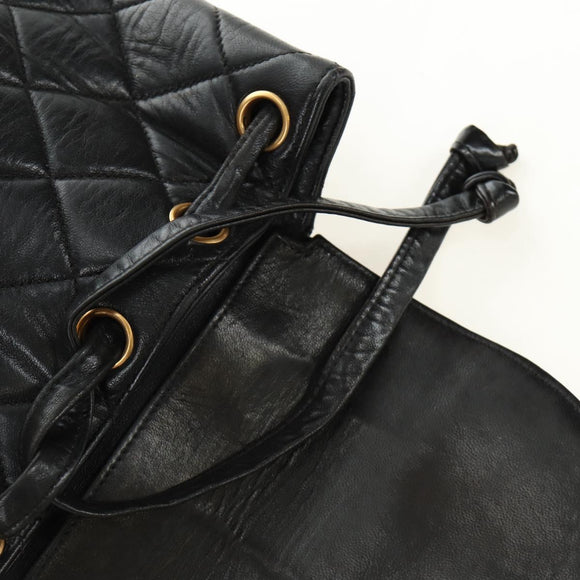 CHANEL Matelasse Chain Backpack Lamb Skin Gold Black CC Auth 189831SV