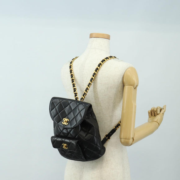 CHANEL Matelasse Chain Backpack Lamb Skin Gold Black CC Auth 189831SV