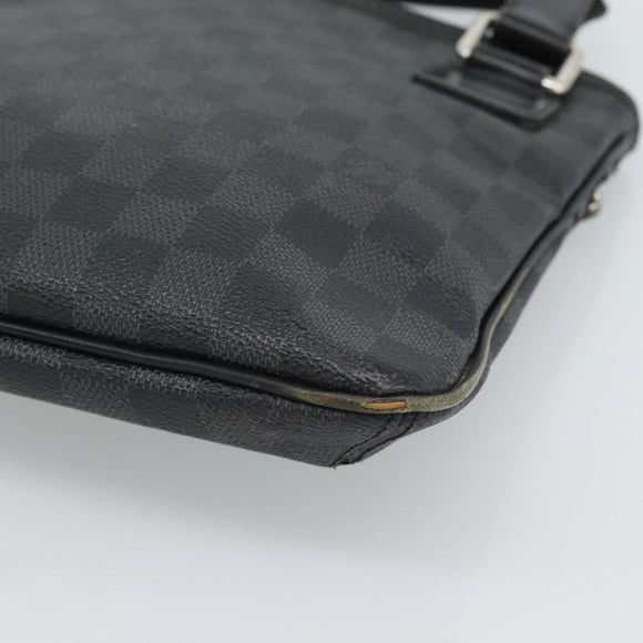 LOUIS VUITTON Damier Graphite Tomas Shoulder Bag N58028 LV Auth 189840