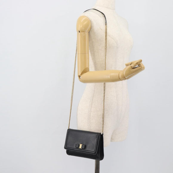 Salvatore Ferragamo Vala Chain Shoulder Bag Leather Black Gold Auth 189851A