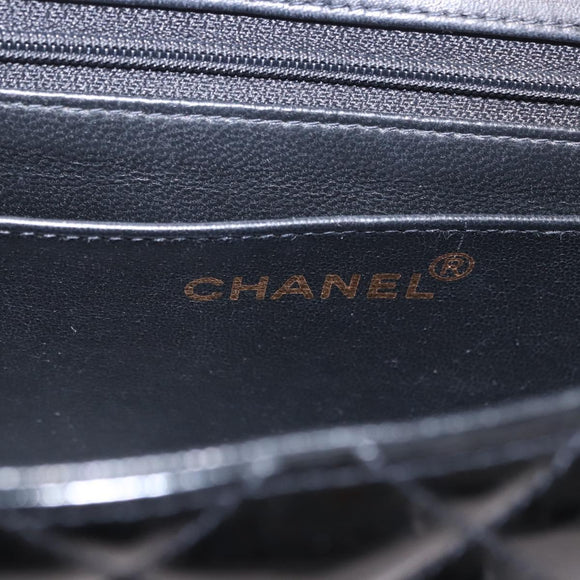 CHANEL Matelasse Hand Bag Patent leather Black Gold CC Auth 189887