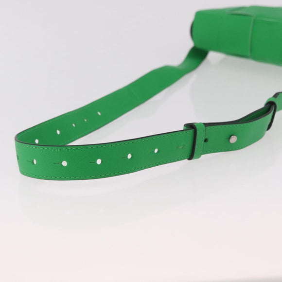 BOTTEGA VENETA MAXI INTRECCIATO Cassette Waist bag Leather Green Auth 189892M