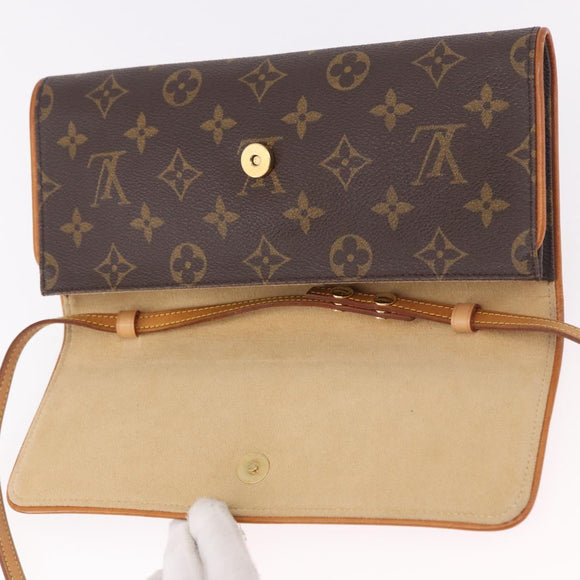 LOUIS VUITTON Monogram Pochette Twin GM Shoulder Bag M51852 LV Auth 189895A