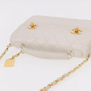 CHANEL Double Turn Lock Matelasse Chain Bag Lamb Skin White CC Auth 190079SAV-14