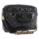 CHANEL Matelasse Chain Shoulder Bag Patent leather Black Gold CC Auth 190111A-1