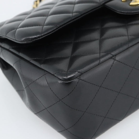 CHANEL Matelasse 30 Chain Shoulder Bag Lamb Skin Gold Black CC Auth 190118SAM