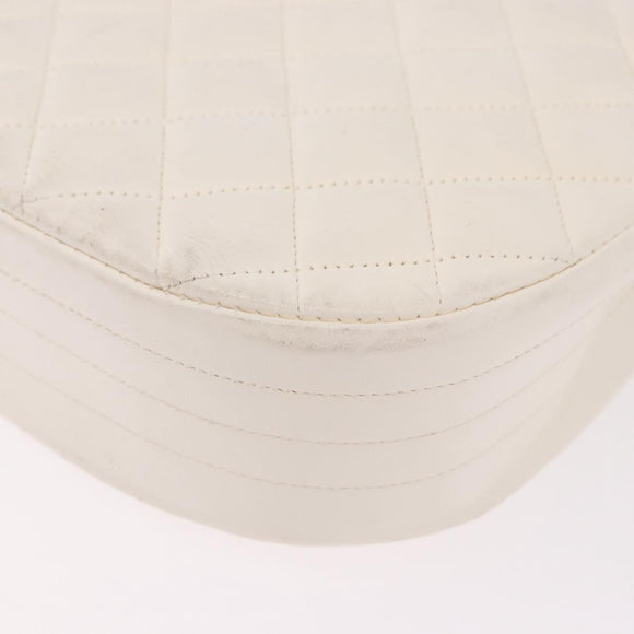CHANEL Matelasse Chain Shoulder Bag Lamb Skin White Gold CC Auth 190491