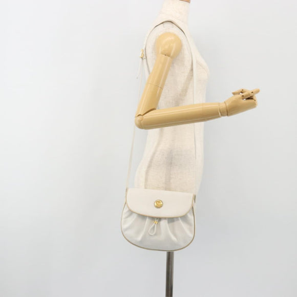 CELINE Horse Carriage Shoulder Bag Leather White Gold Auth 190525A