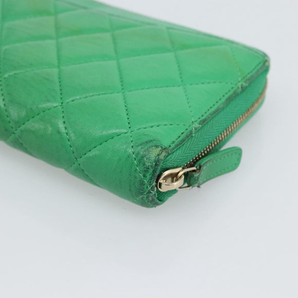 CHANEL Matelasse Long Wallet Lamb Skin Green Gold CC Auth 190675