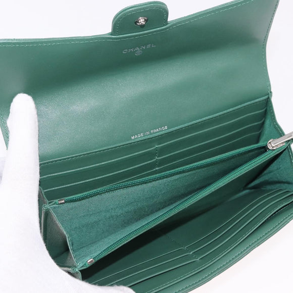CHANEL Matelasse Long Wallet Lamb Skin Green Silver CC Auth 190682M