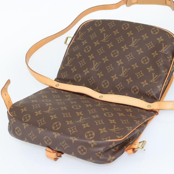 LOUIS VUITTON Monogram Saumur 30 Shoulder Bag M42256 LV Auth 190846V