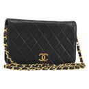 CHANEL Matelasse Chain Shoulder Bag Lamb Skin Black Gold CC Auth 190883-1