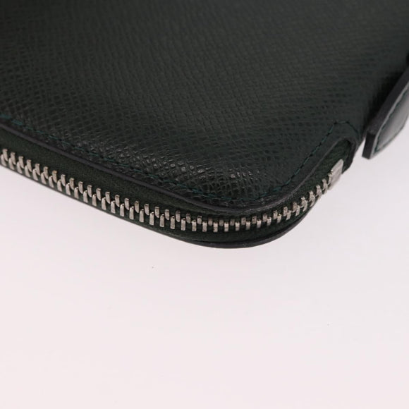LOUIS VUITTON Taiga Organizer Atholl Travel Case Epicea M30654 LV Auth 191333A